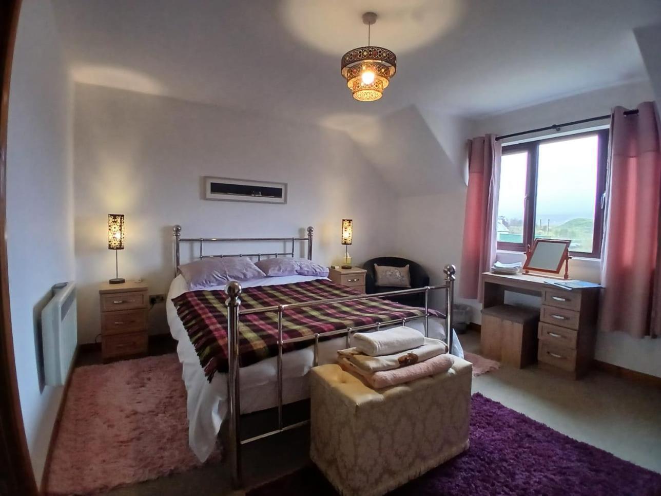 Bed and Breakfast Benview House Стаффин Экстерьер фото